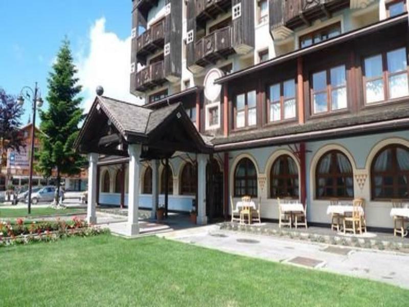 Rta Hotel Catturani Madonna Exteriör bild